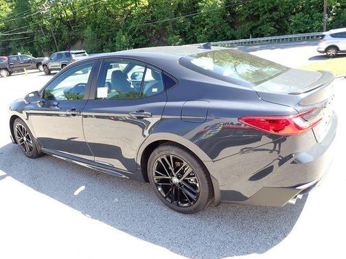 Underground 2026 Toyota Camry SE