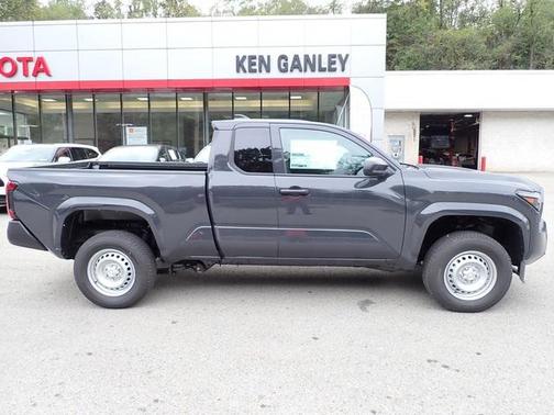 2025 Toyota Tacoma SR