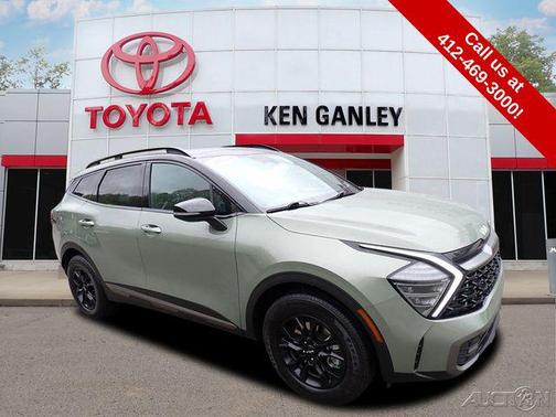 Jungle Green/Ebony Black Roof 2024 Kia Sportage S