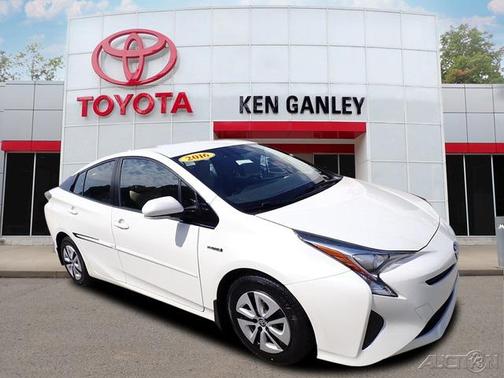 2016 Toyota Prius Four