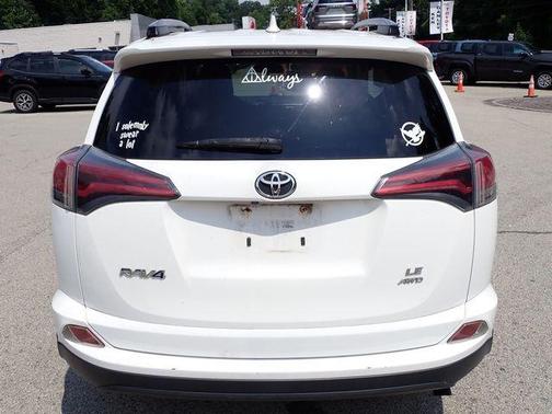 Super White 2017 Toyota RAV4 LE