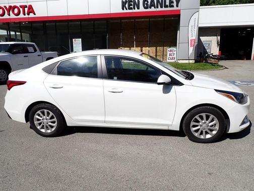 2020 Hyundai Accent SEL
