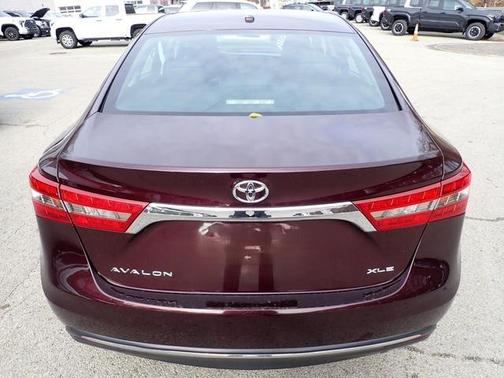 2018 Toyota Avalon XLE