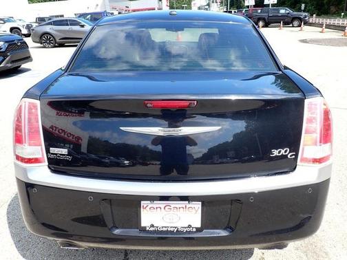 2013 Chrysler 300C Luxury Series