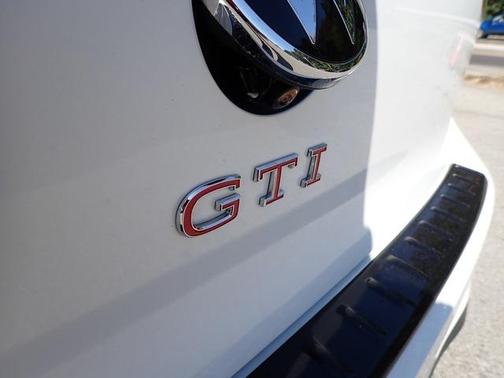 2024 Volkswagen Golf GTI 1.4T TSI