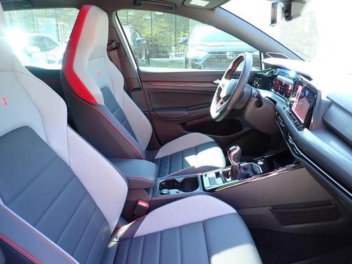 2024 Volkswagen Golf GTI 1.4T TSI