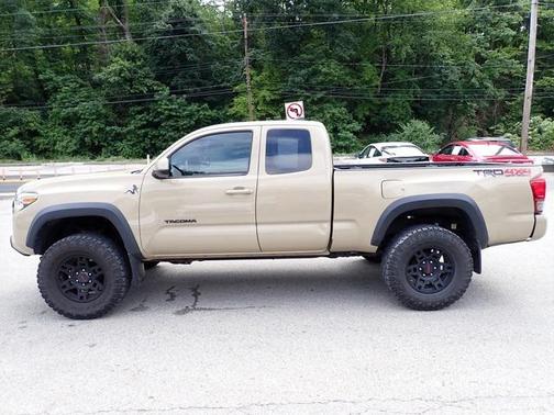 2017 Toyota Tacoma TRD Off Road