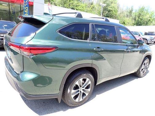 Cypress 2023 Toyota Highlander XLE