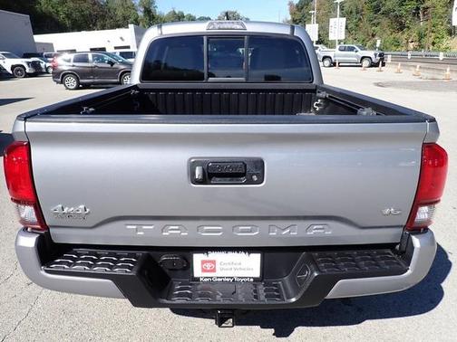 2020 Toyota Tacoma SR