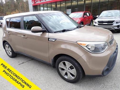 2016 Kia Soul Base