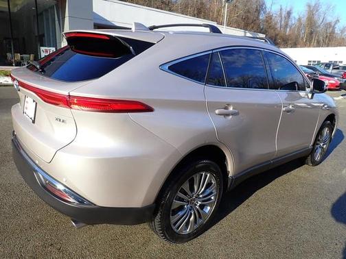 2023 Toyota Venza XLE