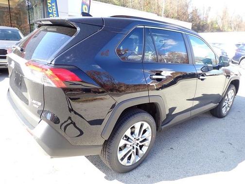 2025 Toyota RAV4 Limited