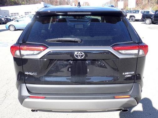 2025 Toyota RAV4 Limited