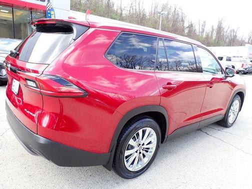 Ruby Flare Pearl 2024 Toyota Grand Highlander Platinum