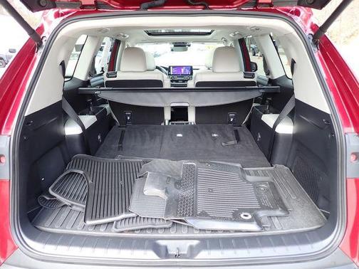 Ruby Flare Pearl 2024 Toyota Grand Highlander Platinum