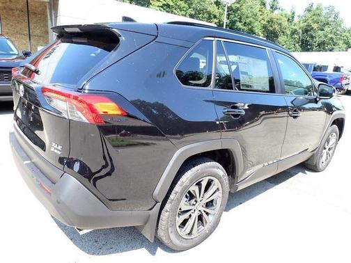 2025 Toyota RAV4 Hybrid XLE Premium