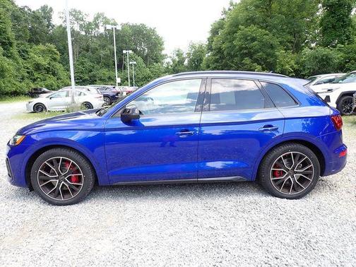 Ultra Blue Metallic 2021 Audi SQ5 3.0T Premium Plus