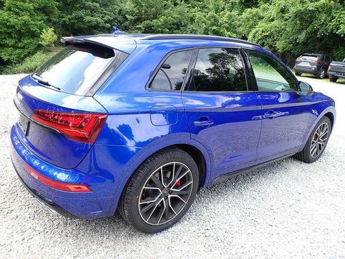 Ultra Blue Metallic 2021 Audi SQ5 3.0T Premium Plus