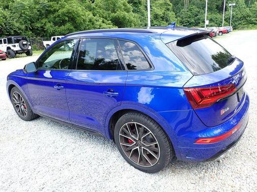 Ultra Blue Metallic 2021 Audi SQ5 3.0T Premium Plus