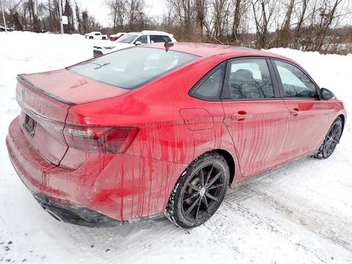 2025 Volkswagen Jetta GLI 2.0T Autobahn
