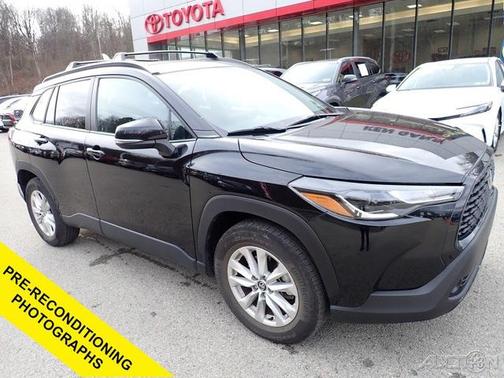 2023 Toyota Corolla Cross LE