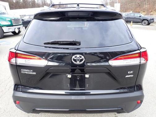 2023 Toyota Corolla Cross LE