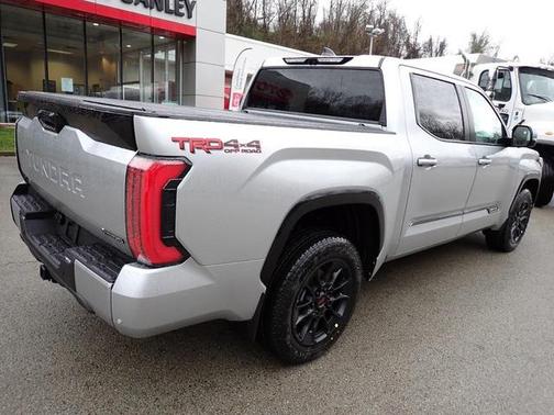 2025 Toyota Tundra Hybrid Platinum