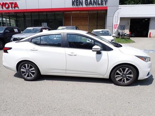 2020 Nissan Versa 1.6 SV