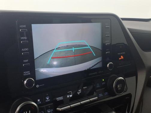 2021 Toyota Highlander Hybrid LE