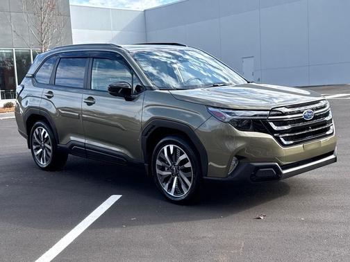 2025 Subaru Forester Touring