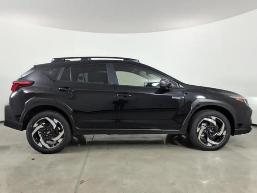 Crystal Black Silica 2026 Subaru Crosstrek Limited