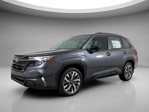 Magnetite Gray Metallic 2026 Subaru Forester Touring