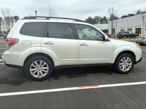 2011 Subaru Forester 2.5X Limited