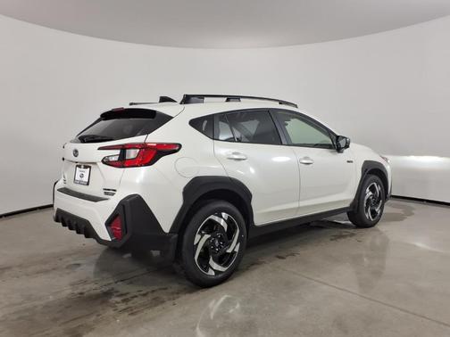 Crystal White Pearl 2026 Subaru Crosstrek Limited