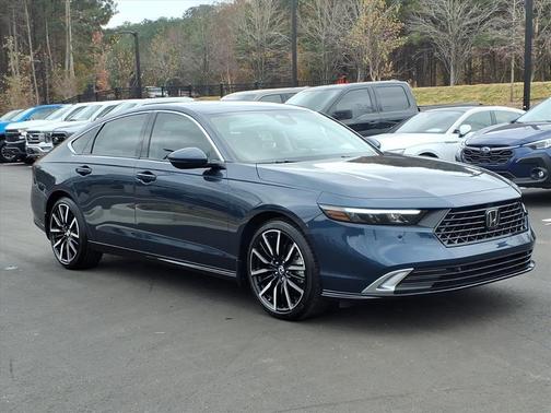 2025 Honda Accord Hybrid Touring