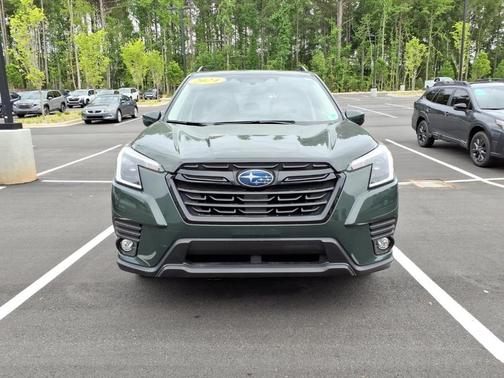 Cascade Green Silica 2024 Subaru Forester Premium