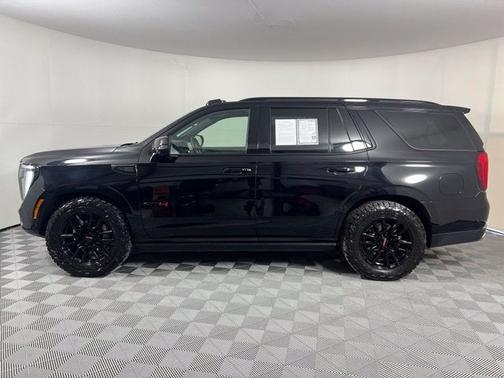 Onyx Black 2025 GMC Yukon AT4 Ultimate