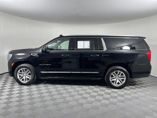 Onyx Black 2023 GMC Yukon XL SLT