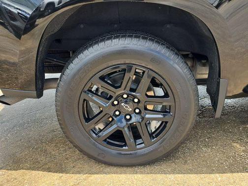 Black 2024 Chevrolet Silverado 1500 Custom
