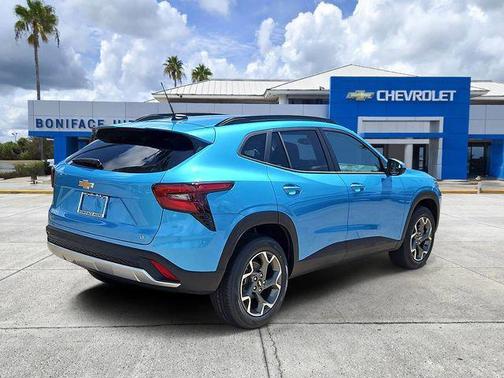 Marina Blue Metallic 2026 Chevrolet Trax LT