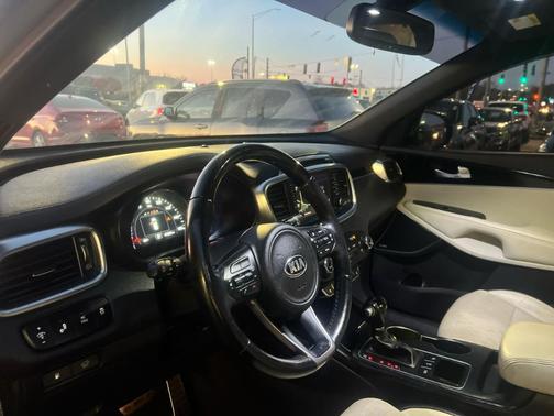 2016 Kia Sorento SXL