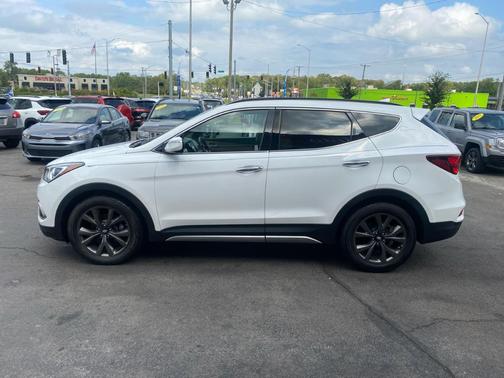 2017 Hyundai Santa Fe Sport 2.0L Turbo Ultimate