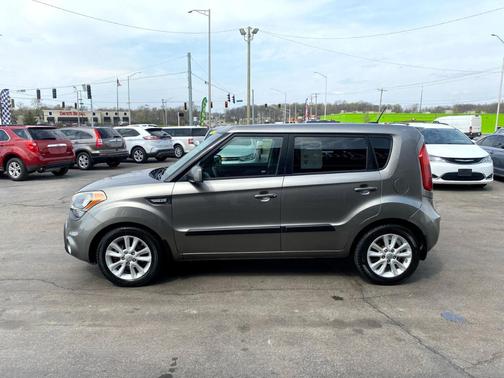 2013 Kia Soul Base
