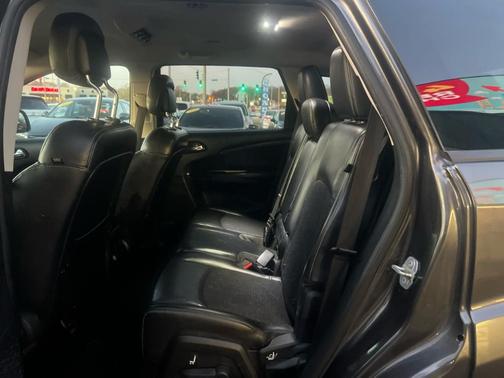 2018 Dodge Journey Crossroad