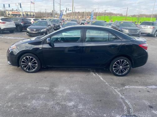 2015 Toyota Corolla S Premium