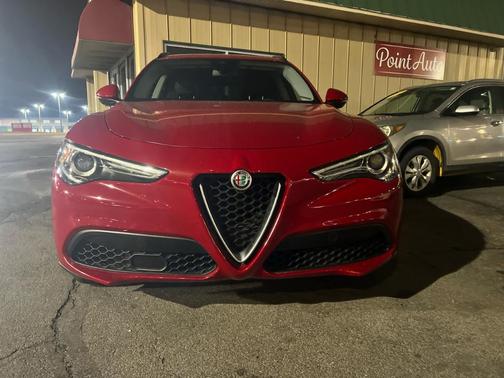 2018 Alfa Romeo Stelvio Sport
