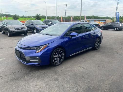Blue 2020 Toyota Corolla SE