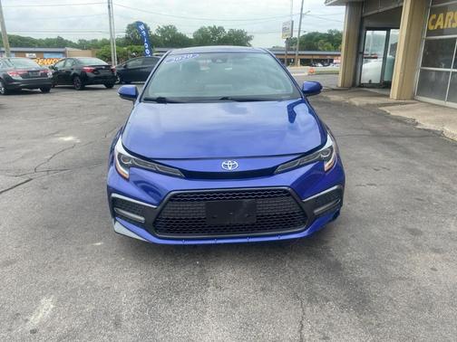 Blue 2020 Toyota Corolla SE