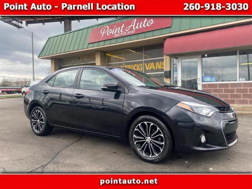 Black 2015 Toyota Corolla S Premium