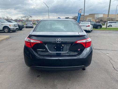 Black 2015 Toyota Corolla S Premium